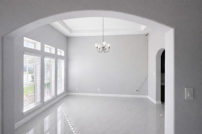 Photo - 2406 Trocadero Ln