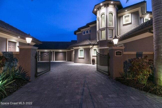 3059 Wyndham Way