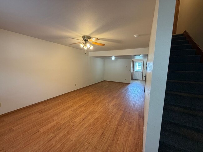 Photo - 20304 Skyview Dr Unit 20304 Skyview - A