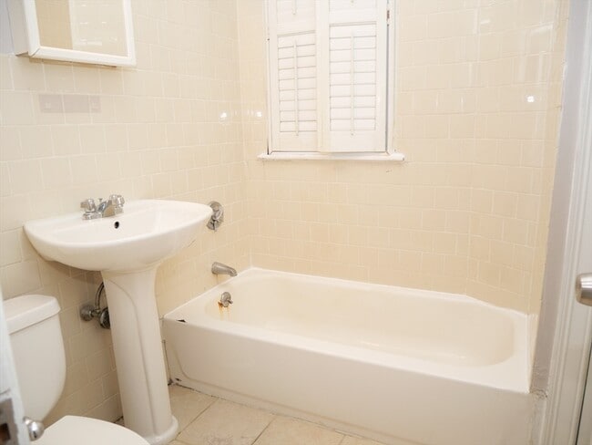 Photo - 16 Chestnut Hill Ave Unit #1