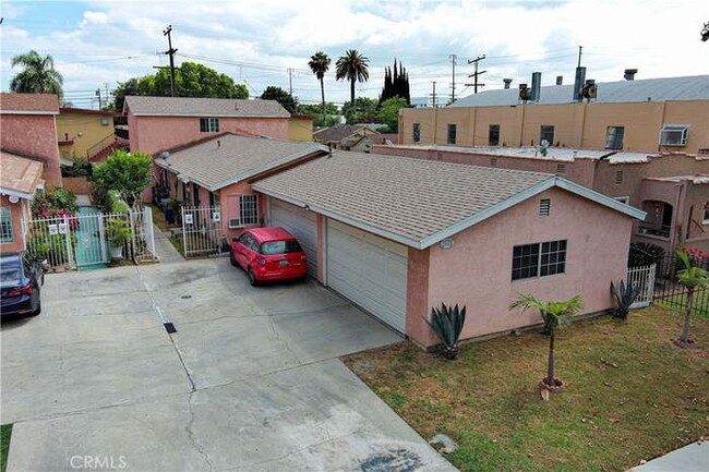 Photo - 3060 Southern Ave Casa Unidad A