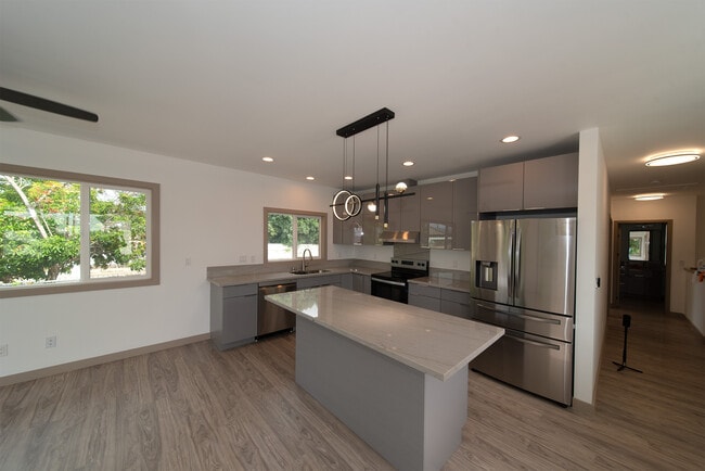 Photo - 1528 Hooli Cir