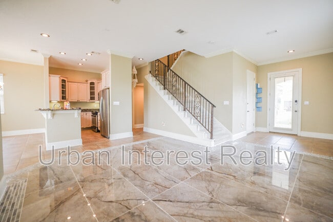 Photo - 4744 Amhurst Cir