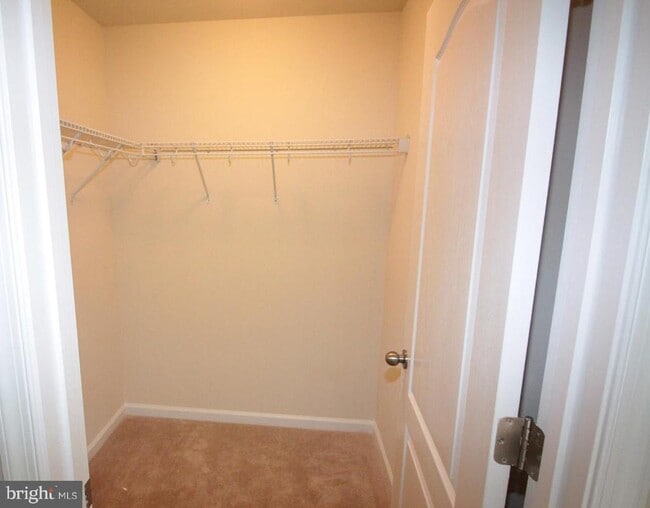 Photo - 7478 Tanyard Knoll Ln