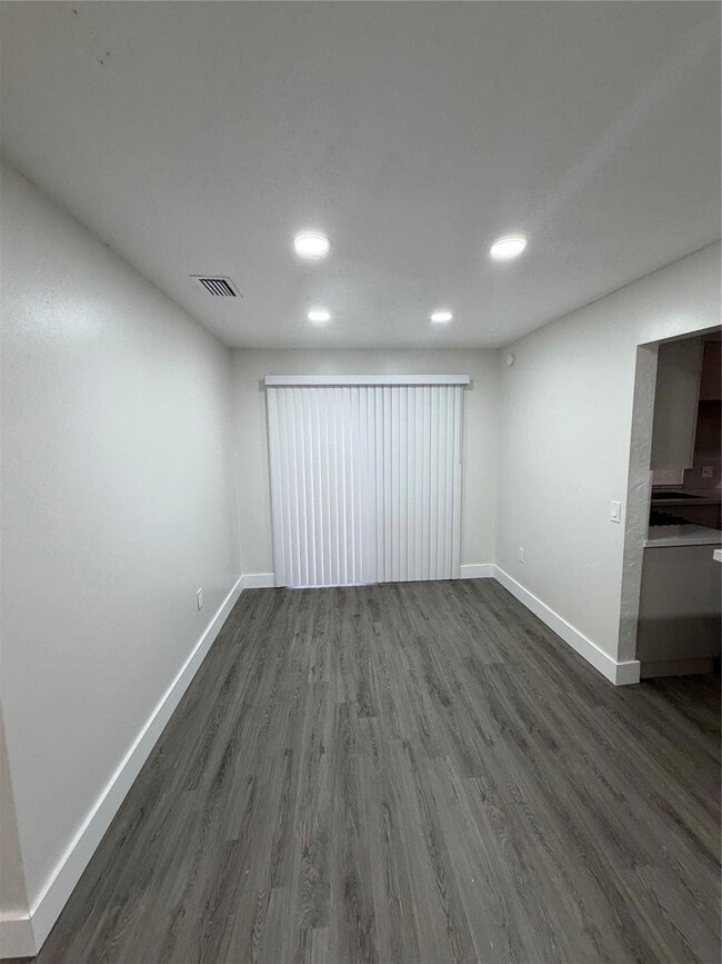 Photo - 11461 NW 31st Pl