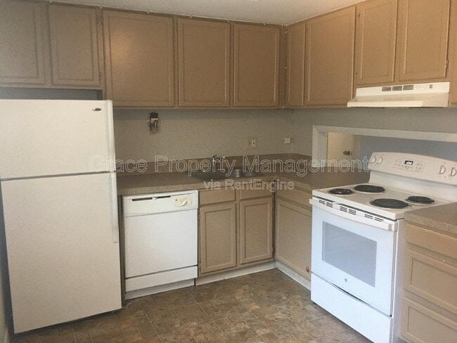 Photo - 2900 Eliot Cir Unit 4