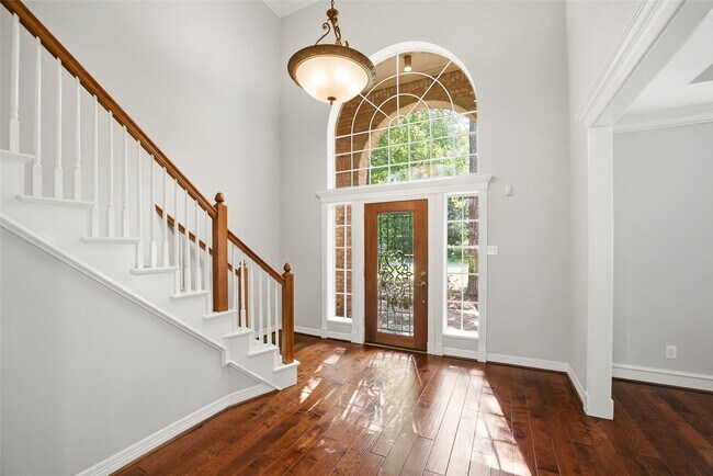 Photo - 95 Rush Haven Dr