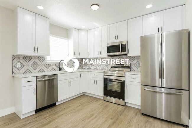 3 Bedroom Pet-Friendly Home in EDGEWATER, FL with Main Street Renewal