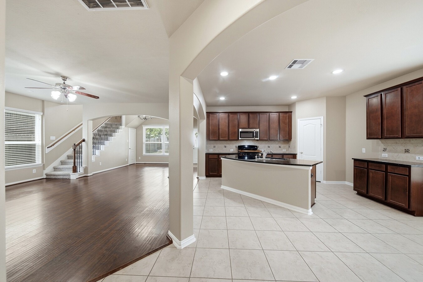Photo - 2716 Sunshade Ct