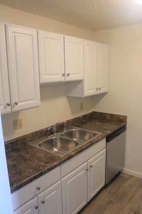 Photo - Westporte Apartments