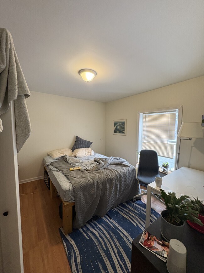 Photo - 206 Belchertown Rd