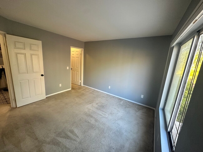 Photo - 10W Borden Rd