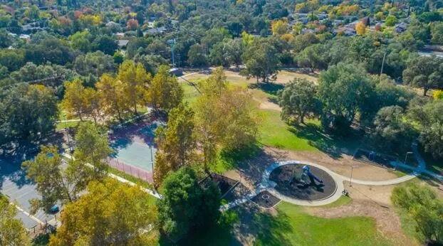 Photo - 5141 Connecticut Dr Condo Unit #3