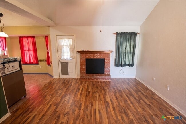 203 Appaloosa Dr