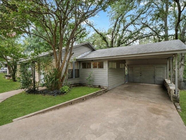 Photo - 6208 Walnut Hills Dr