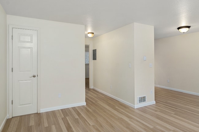 Photo - 18209 96th Ave NE