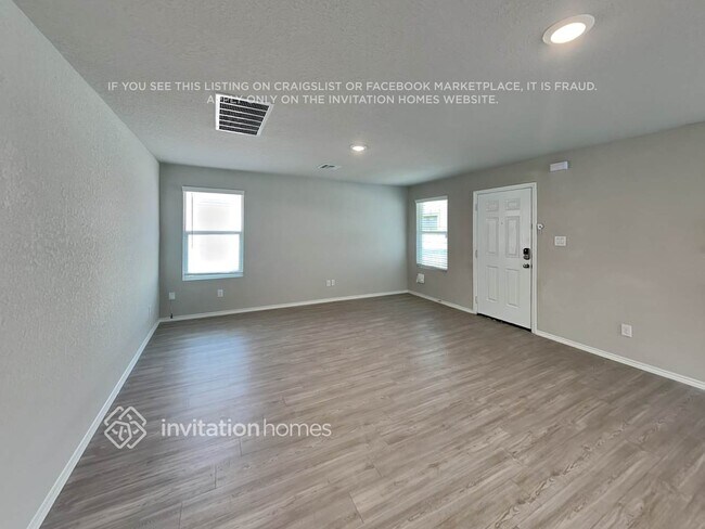 Photo - 10622 Varmus Dr