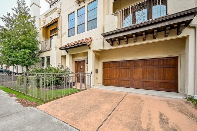 Building Photo - 5204 Feagan St