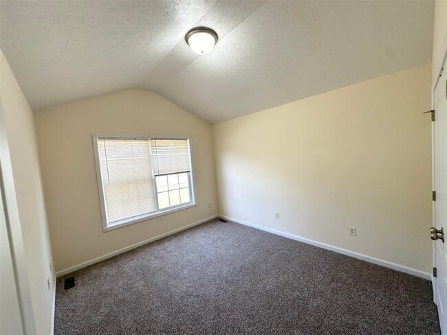 Photo - 3723 Woodbridge Ln