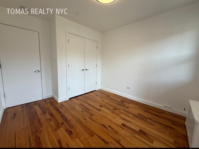 Photo - 459 Commonwealth Ave