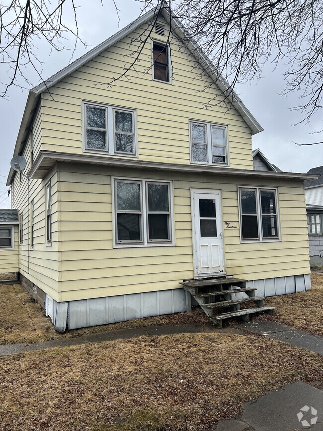 Building Photo - 119 5th St S Unit 1 Rental