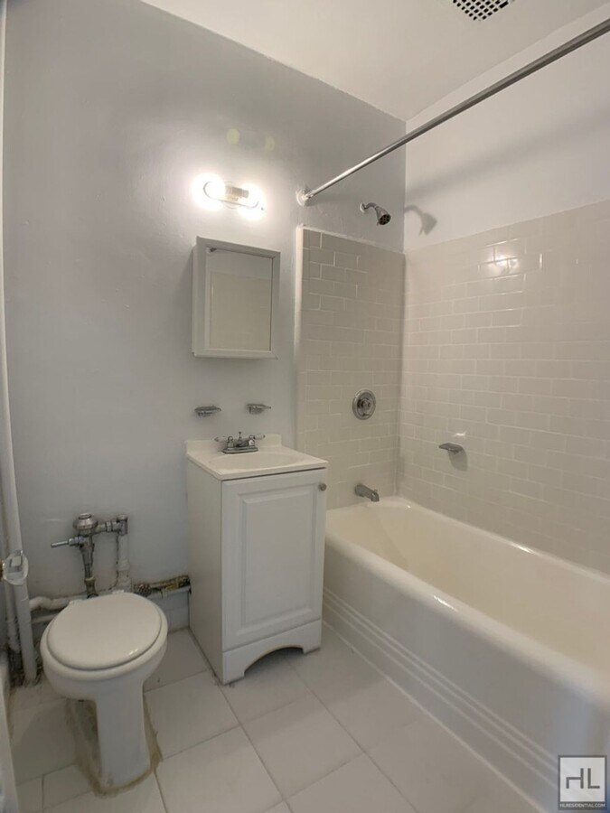 Photo - East 58TH ST Unit A12