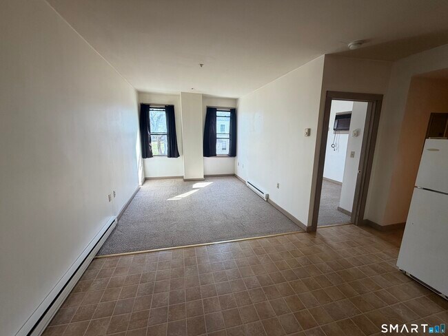 Photo - 277 N Main St Unit #3