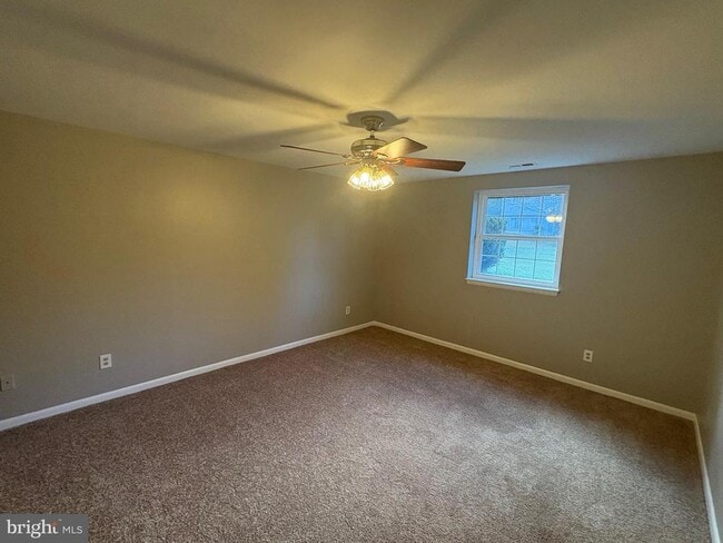 Photo - 6 Ballindine Ct