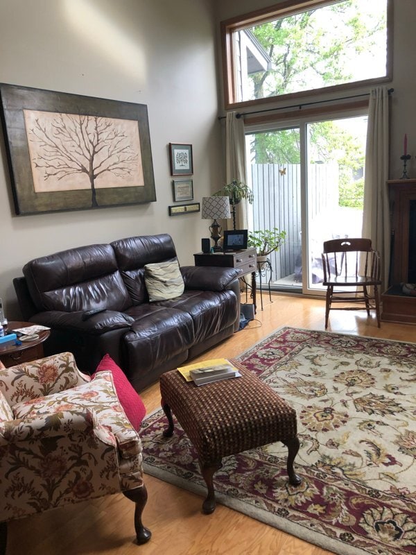 Photo - 61 Midlake Cir