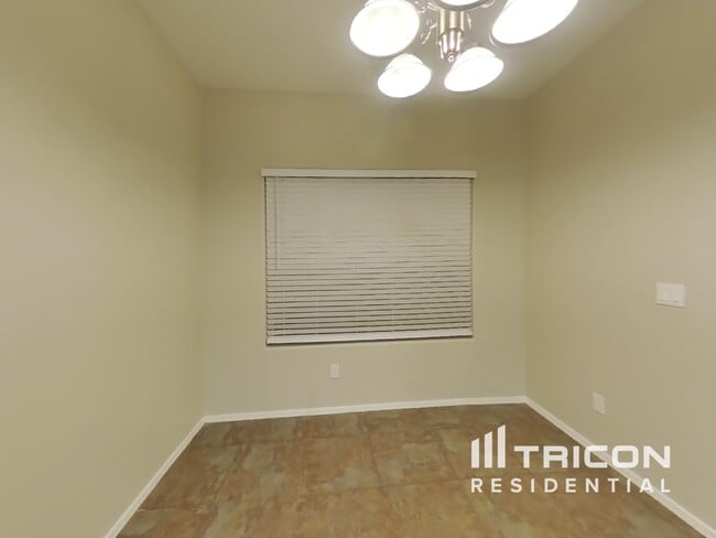 Photo - 36085 N Mirandesa Dr
