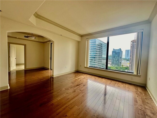 Photo - 3445 Stratford Rd NE Unidad 2004