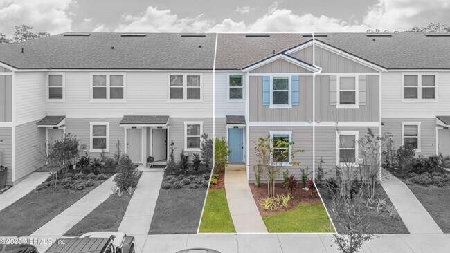 Photo - 243 Sage Br St