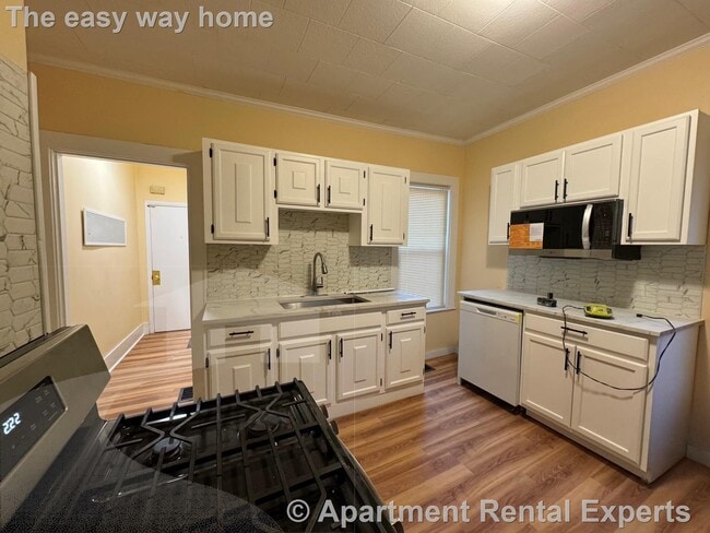 Photo - 32 Claremon St