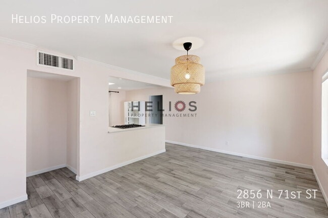 Photo - 2856 N 71st St