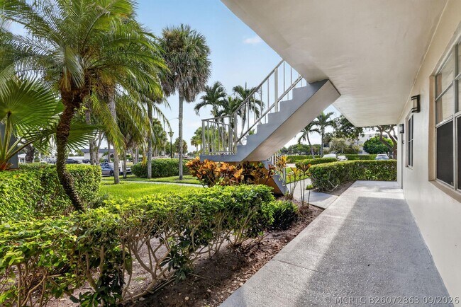 Photo - 770 Normandy Trail Unit 770