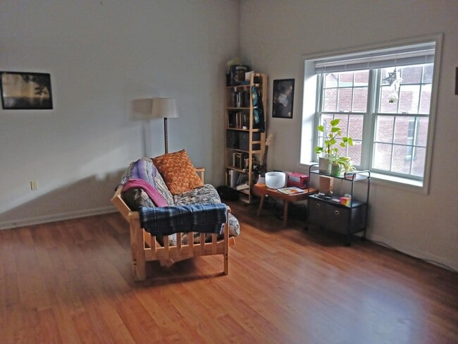 Photo - 18 Carlisle St