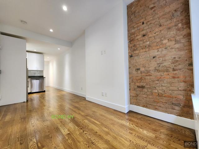 1 bedroom in NEW YORK NY 10017 - 1 bedroom in NEW YORK NY 10017 Condo Unit 4B