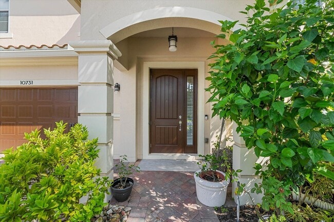 Photo - 10731 Ivanhoe Ln