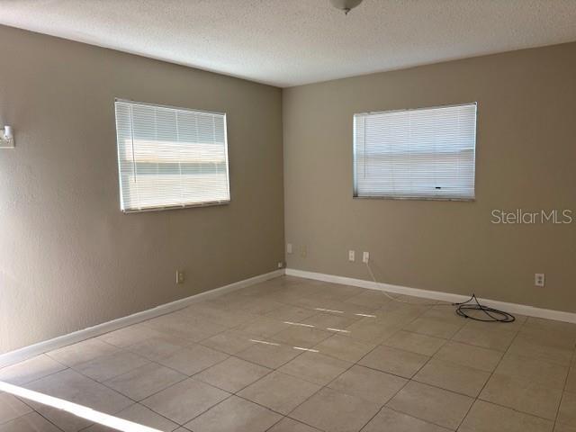 Photo - 1560 S Jefferson Ave Unidad -"B