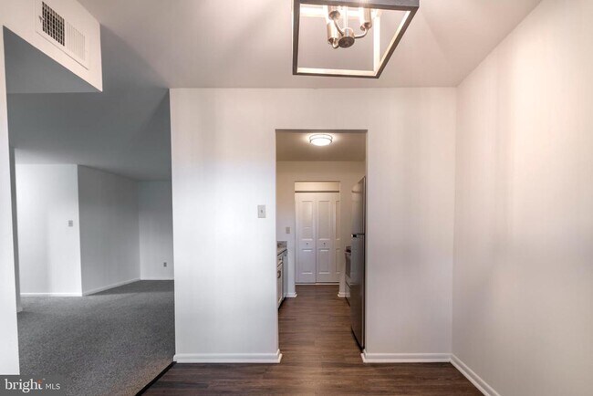 Photo - 3324 Valley Dr Unit 3324