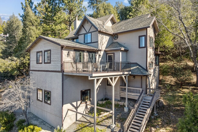 Photo - 965 Sandalwood Dr