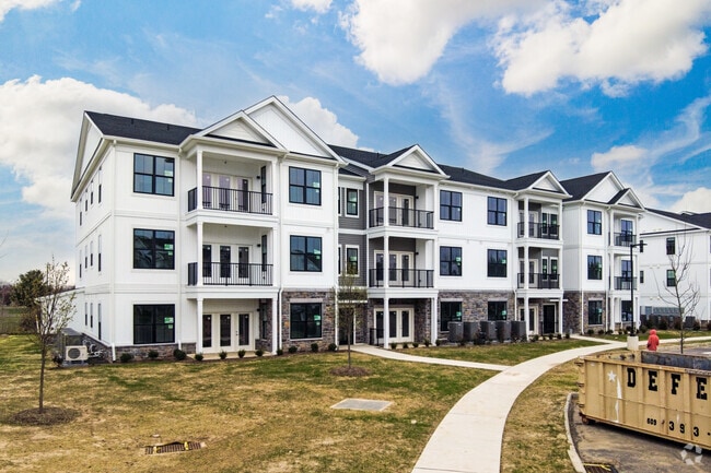 Foto del edificio UC - Madison Prickett Preserve