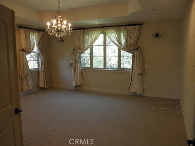 Photo - 687 Ramona Ave