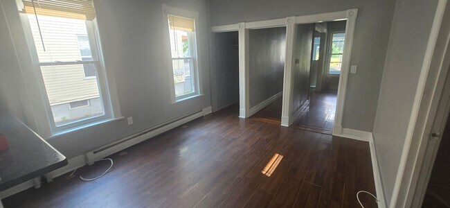 Photo - 203 Partridge St