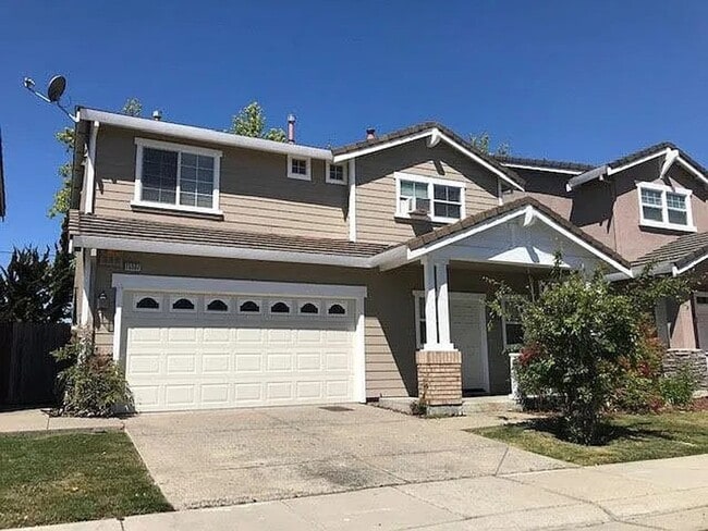 Single Family Home - Single Family Home