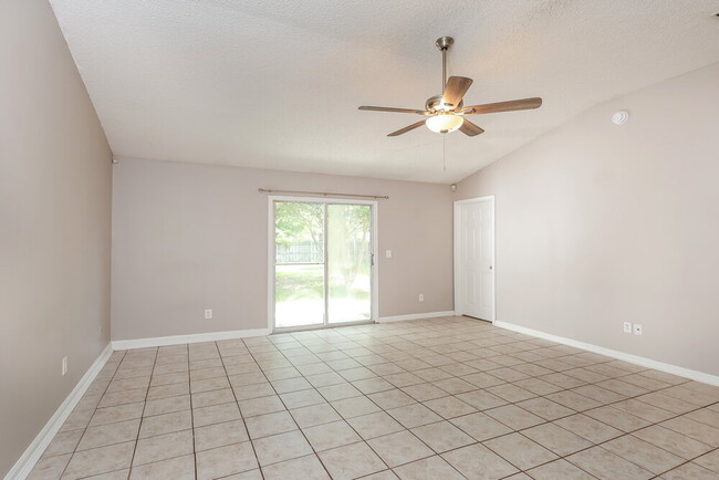 Photo - 5337 Lacy Jane Way