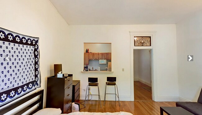 Photo - 98 Queensberry St