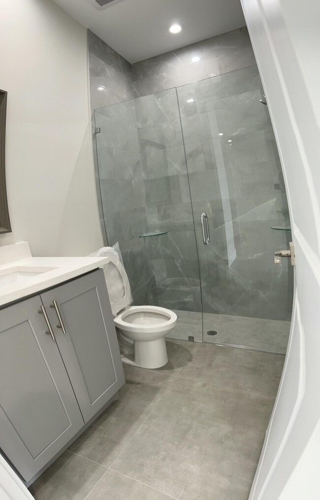 Photo - 2573 Gulfstream Rd