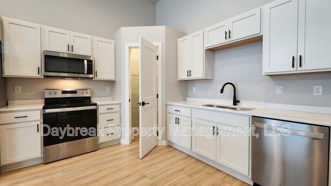 Photo - 6728 66th Ave S