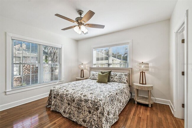 Photo - 2908 W San Isidro St